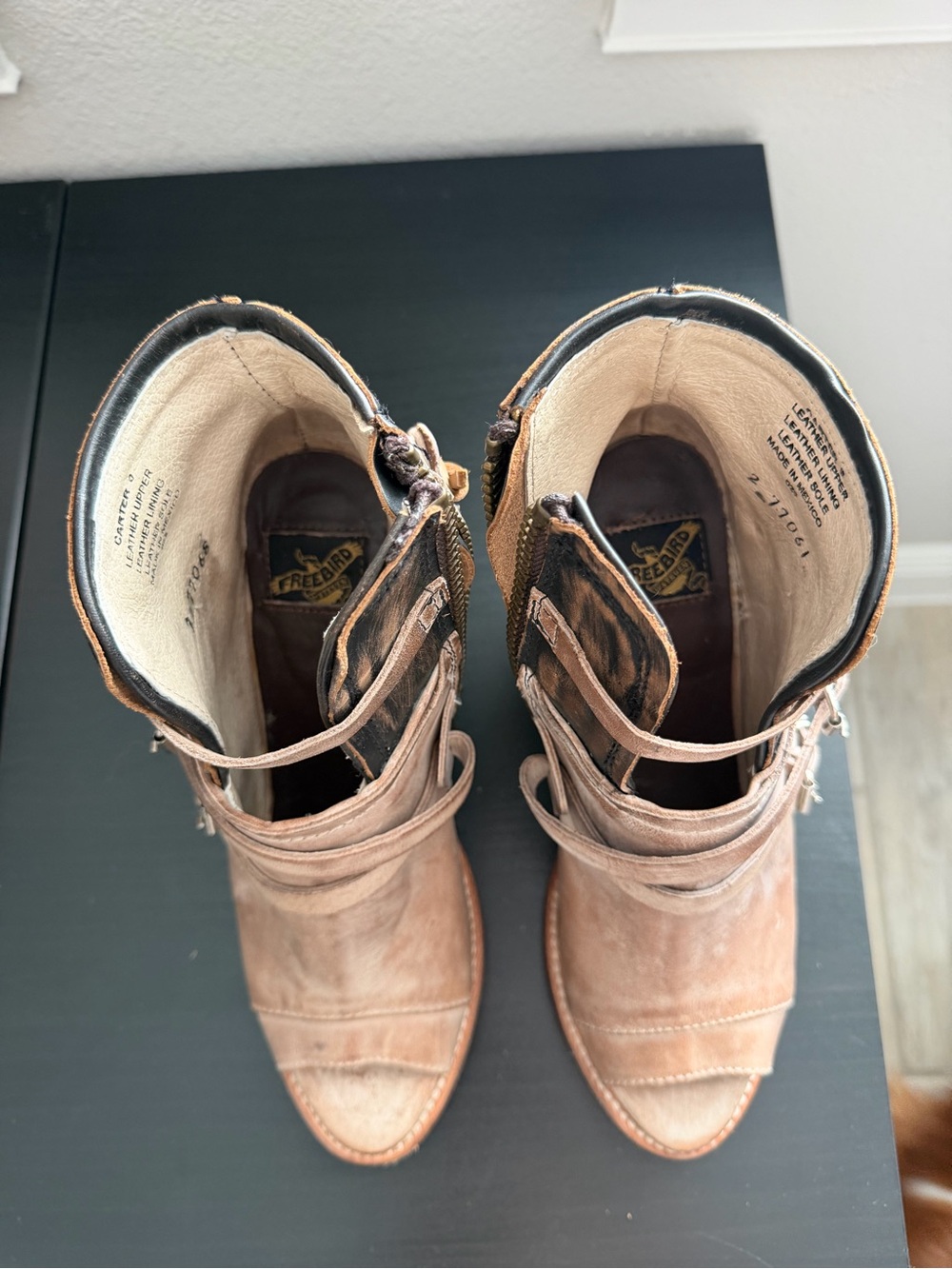 FREEBIRD by STEVEN - CARTERR heeled ankle shoes size 8 - Picture 5 of 9